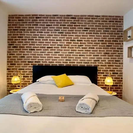 Hyper Centre - Chez Arnaud *